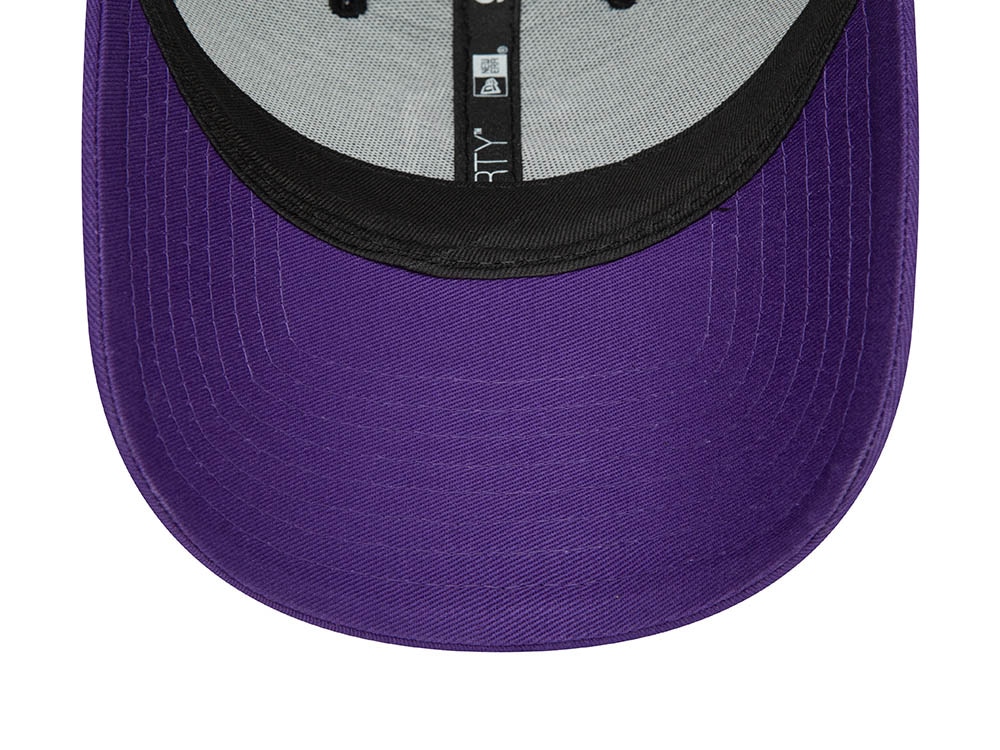 New Era Aprilia Black Two Tone 9Forty Strapback Hat