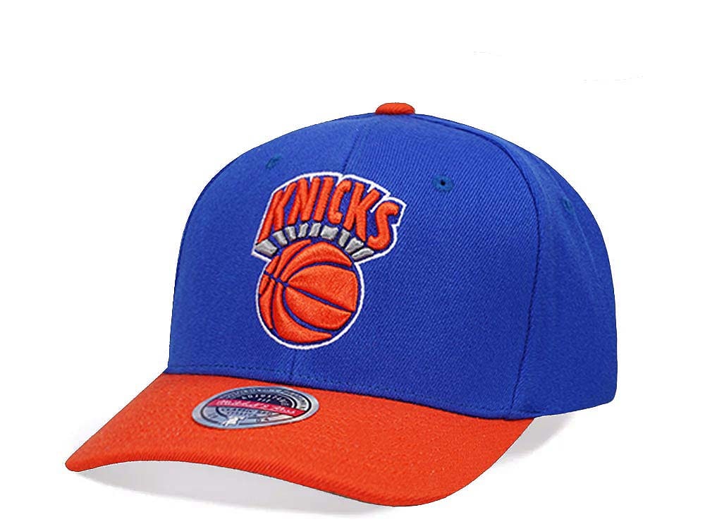 Mitchell & Ness New York Knicks Team Two Tone 2.0 Hardwood Classic Red Flex Snapback Hat