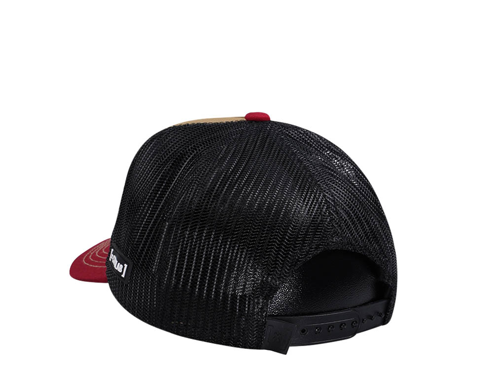 Capslab Looney Tunes Wile E Coyote Orange/Red/Black Trucker Snapback Hat
