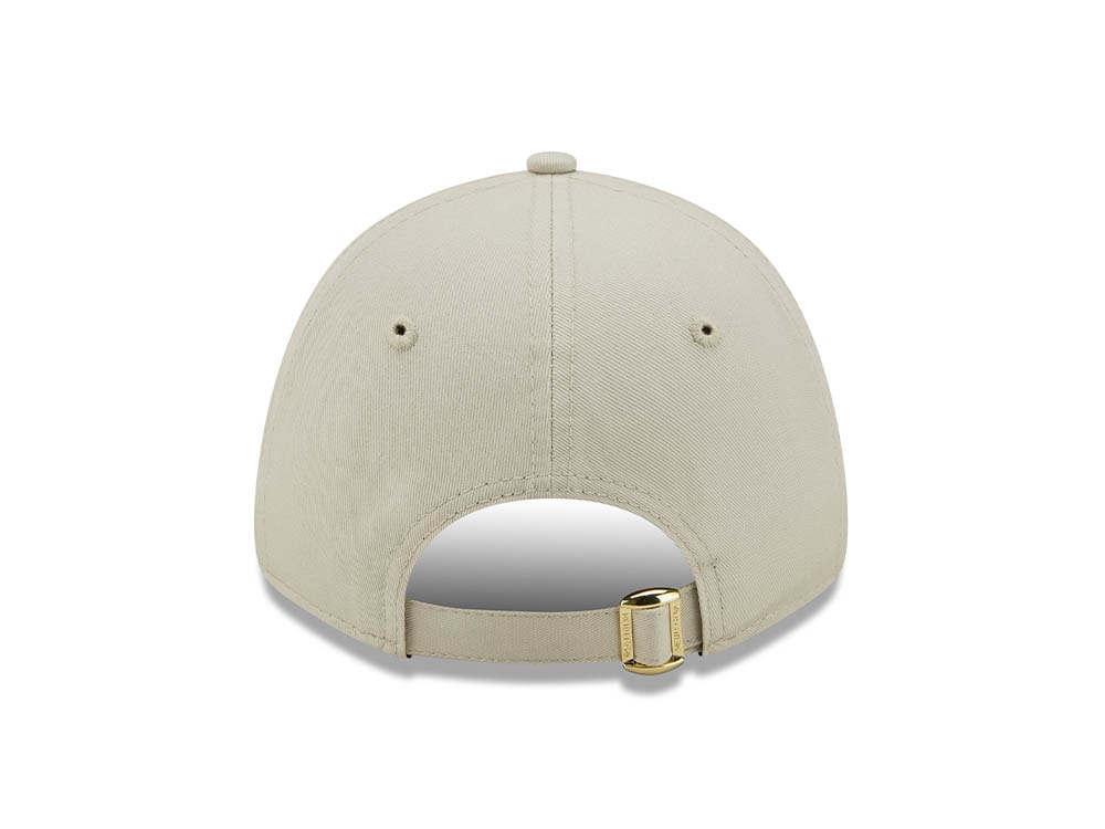 New Era New York Yankees Metallic Logo Womens 9Forty Strapback Hat