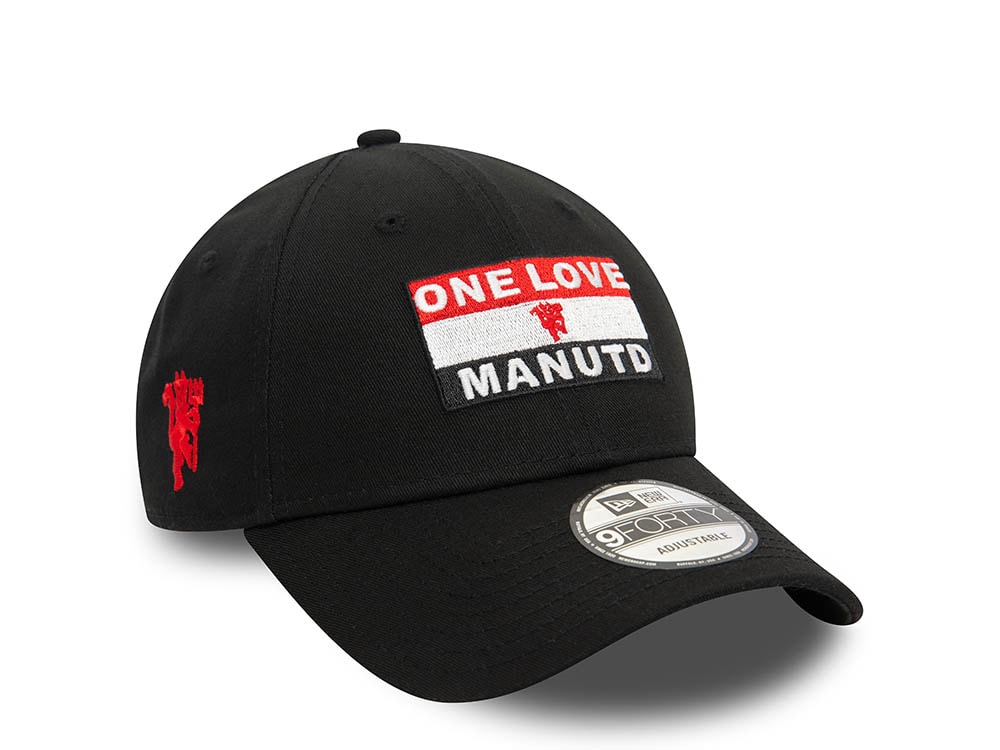 New Era Manchester United Flag 9Forty Strapback Hat