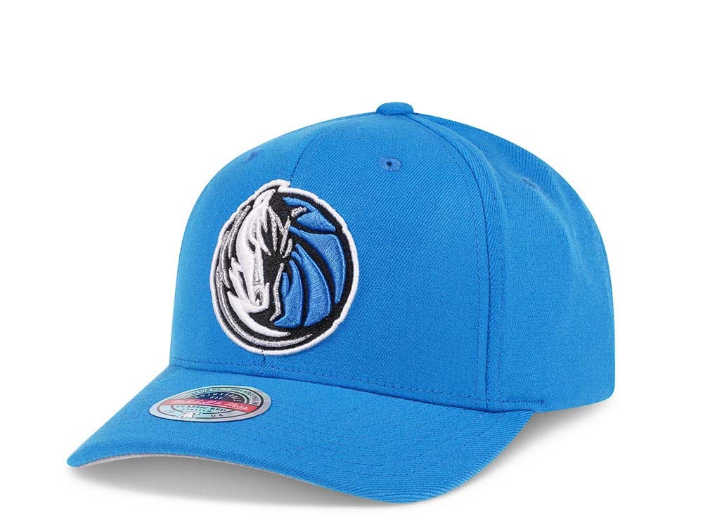 Mitchell & Ness Dallas Mavericks Team Ground Red Line Flex Snapback Hat