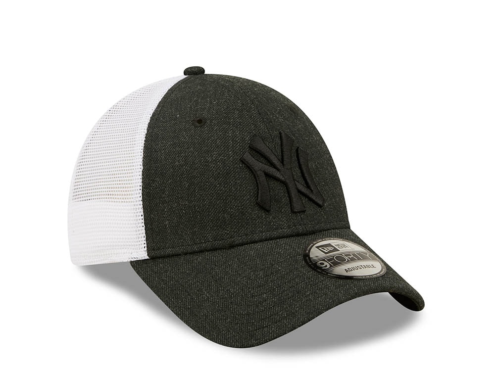 New Era New York Yankees Black Home Field Edition 9forty Trucker Strapback Hat