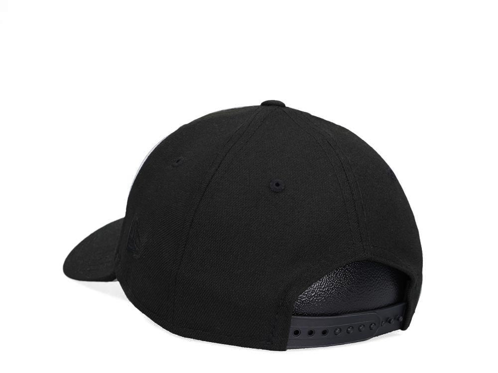 New Era San Francisco Giants Black on Black Edition 9Forty Snapback Hat