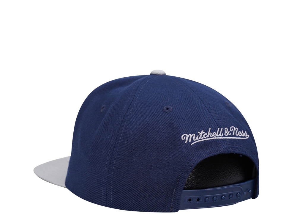 Mitchell & Ness Georgetown University Team Two Tone 2.0 Snapback Hat