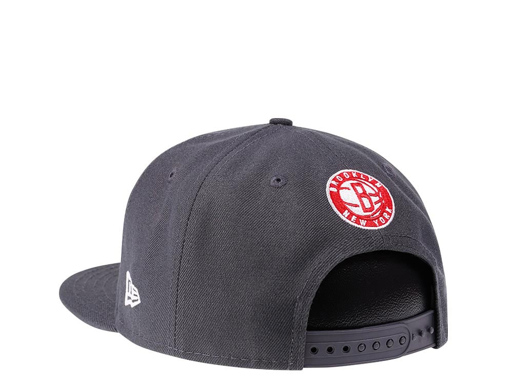 New Era Brooklyn Nets Graphite Red Edition 9Fifty Snapback Hat