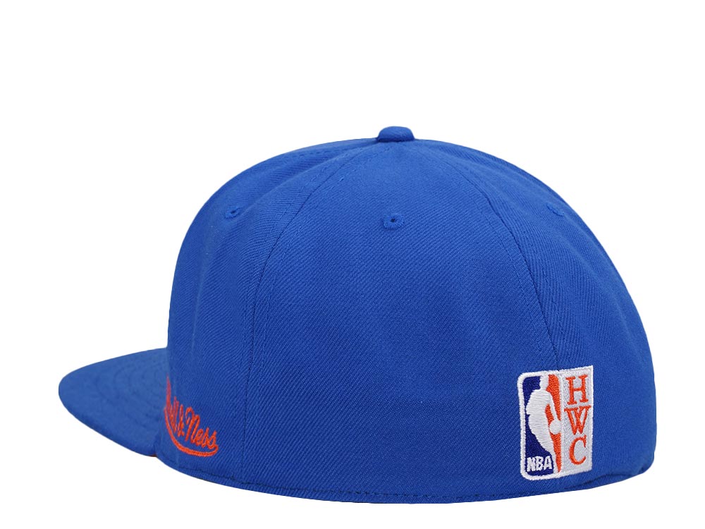 Mitchell & Ness New York Knicks Logo History Hardwood Classic Dynasty Fitted Hat