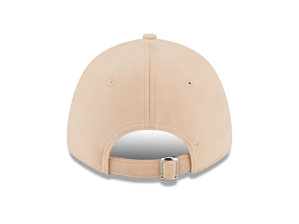 New Era New York Yankees Velvet Stone Womens 9Forty Strapback Hat