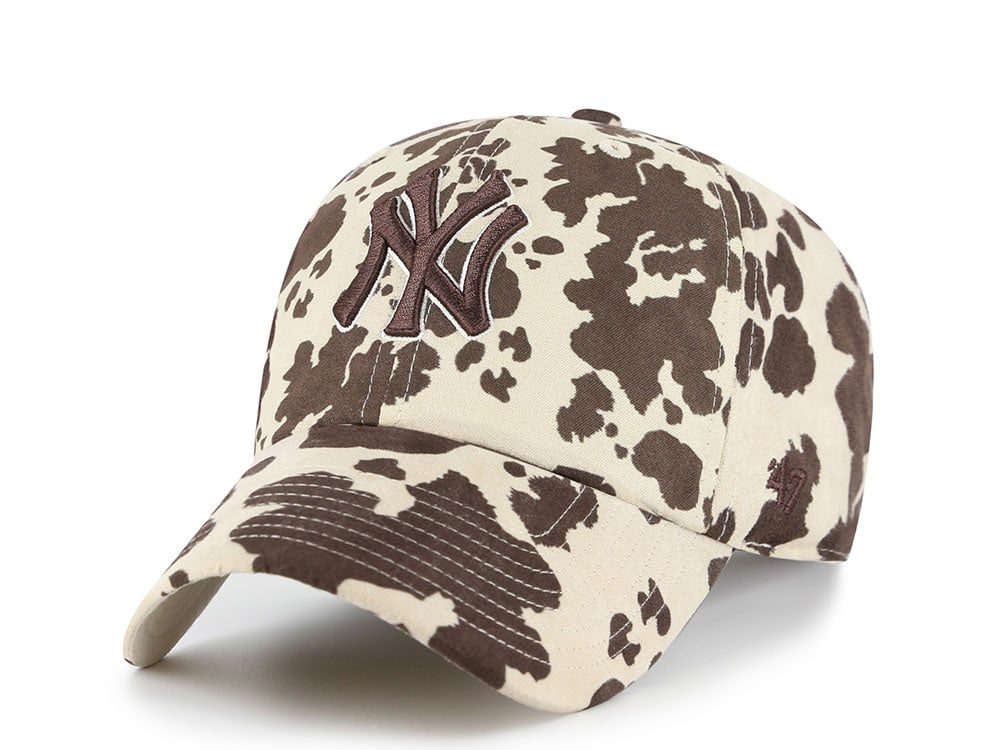 47 Brand New York Yankees Bessie Print Clean Up Strapback Cap