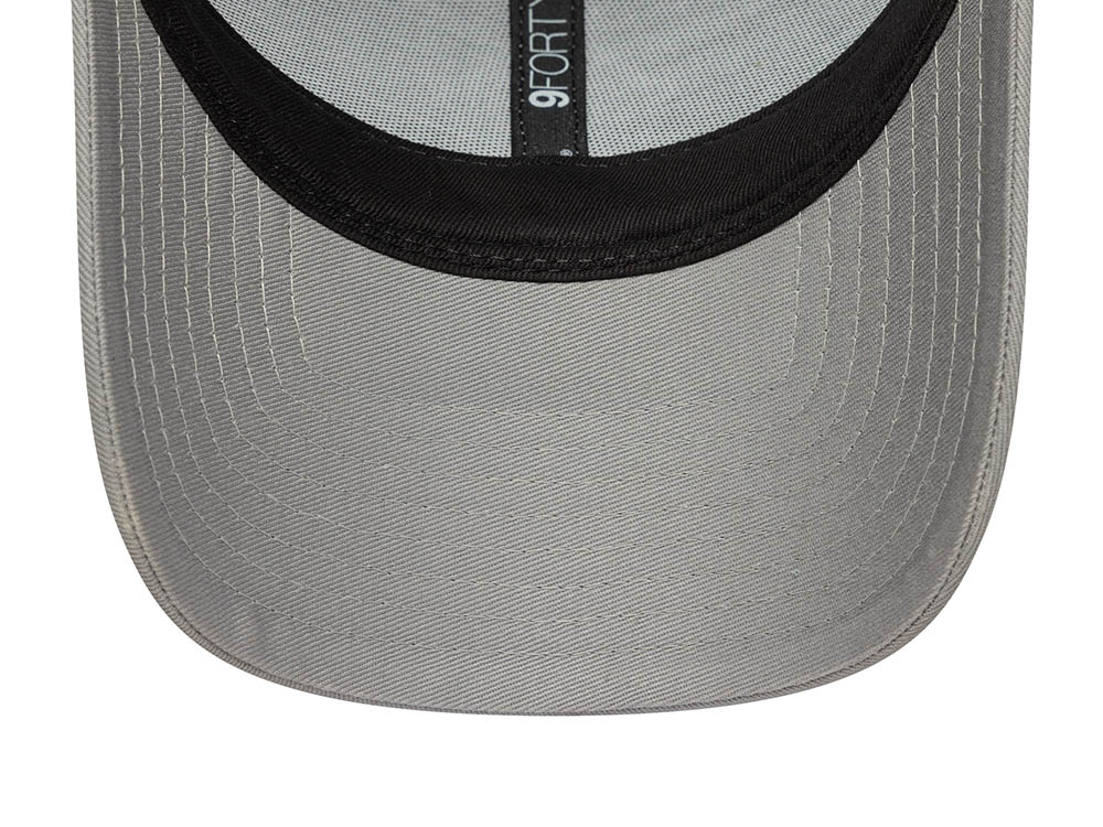 New Era New York Yankees Outline Grey 9Forty Strapback Cap