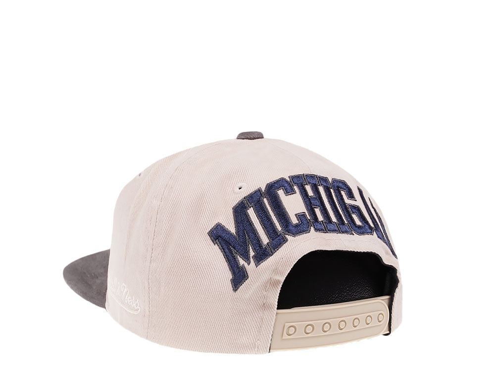 Mitchell & Ness Michigan Wolverines Deadstock Throwback Snapback Hat