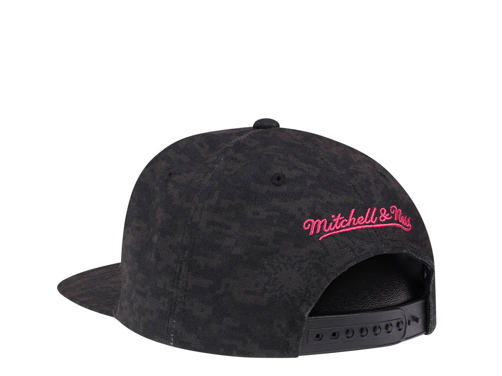 Mitchell & Ness San Antonio Spurs NBA Team Digi Camo Hardwood Classic Snapback Hat