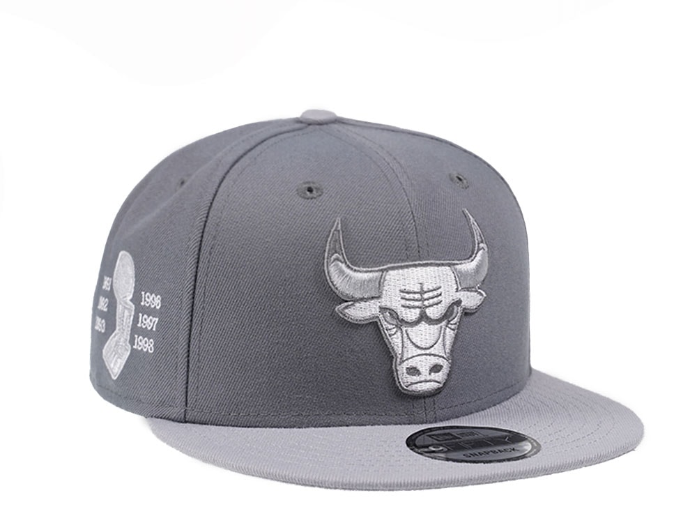 New Era Chicago Bulls 6x Champions Edition 9Fifty Snapback Hat