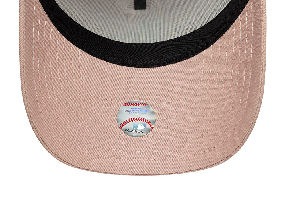 New Era Los Angeles Dodgers Outline Pink Prime Edition 9Forty A Frame Trucker Snapback Cap