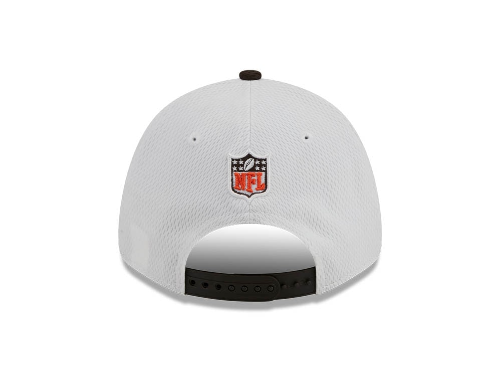 New Era Cleveland Browns NFL Sideline 2023 Brown White  9Forty Snapback Hat