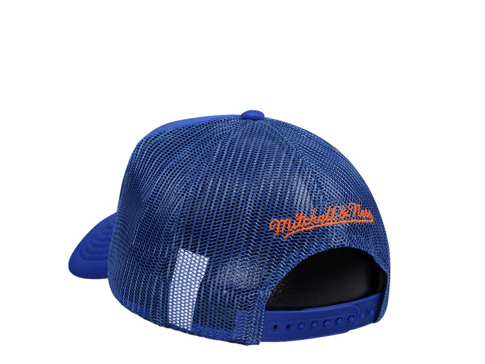 Mitchell & Ness New York Knicks Blue Billboard Trucker Snapback Hat