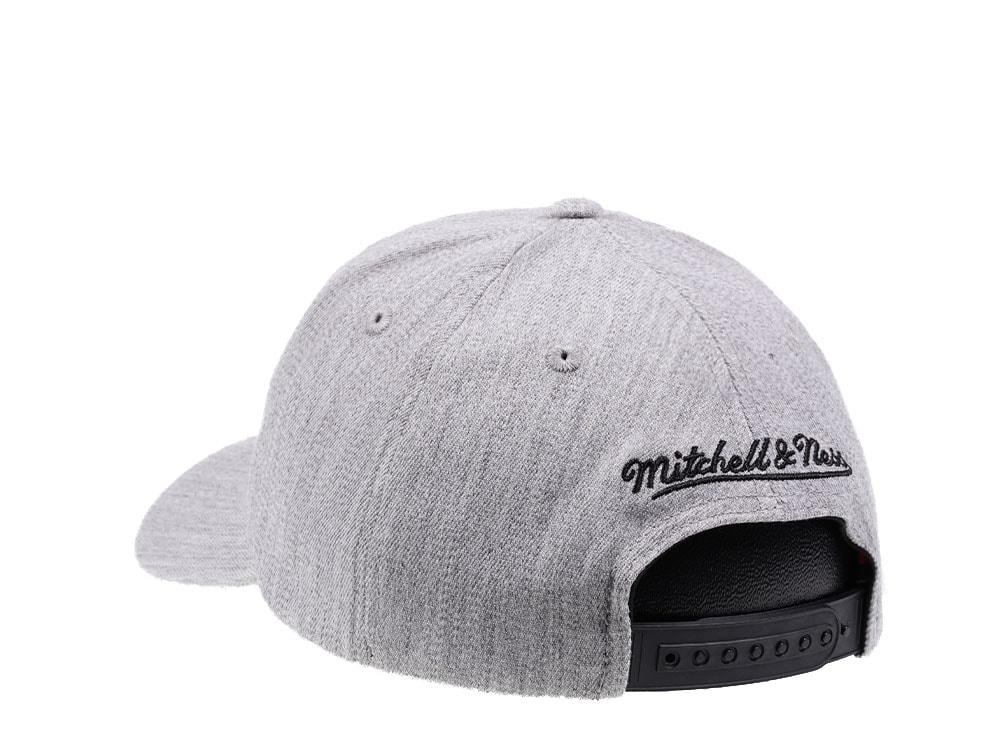 Mitchell & Ness Brooklyn Nets Heather Red Line Flex Snapback Hat