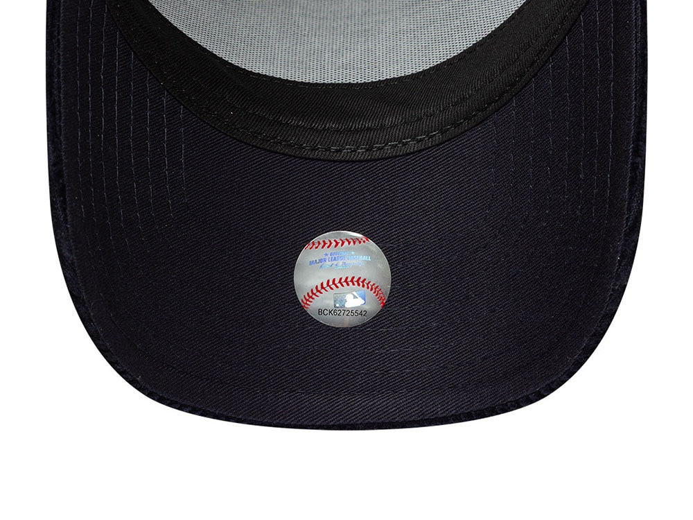 New Era New York Yankees Corduroy Tonal Navy Prime Edition 9Forty A Frame Trucker Snapback Cap