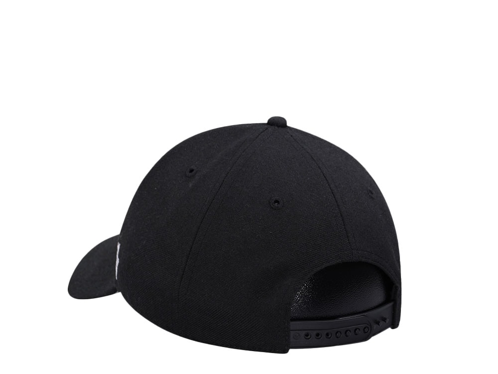 47Brand Chicago Blackhawks Black MVP Snapback Hat