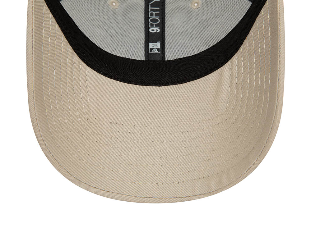 New Era New York Yankees League Essential Stone Brown 9Forty Strapback Hat