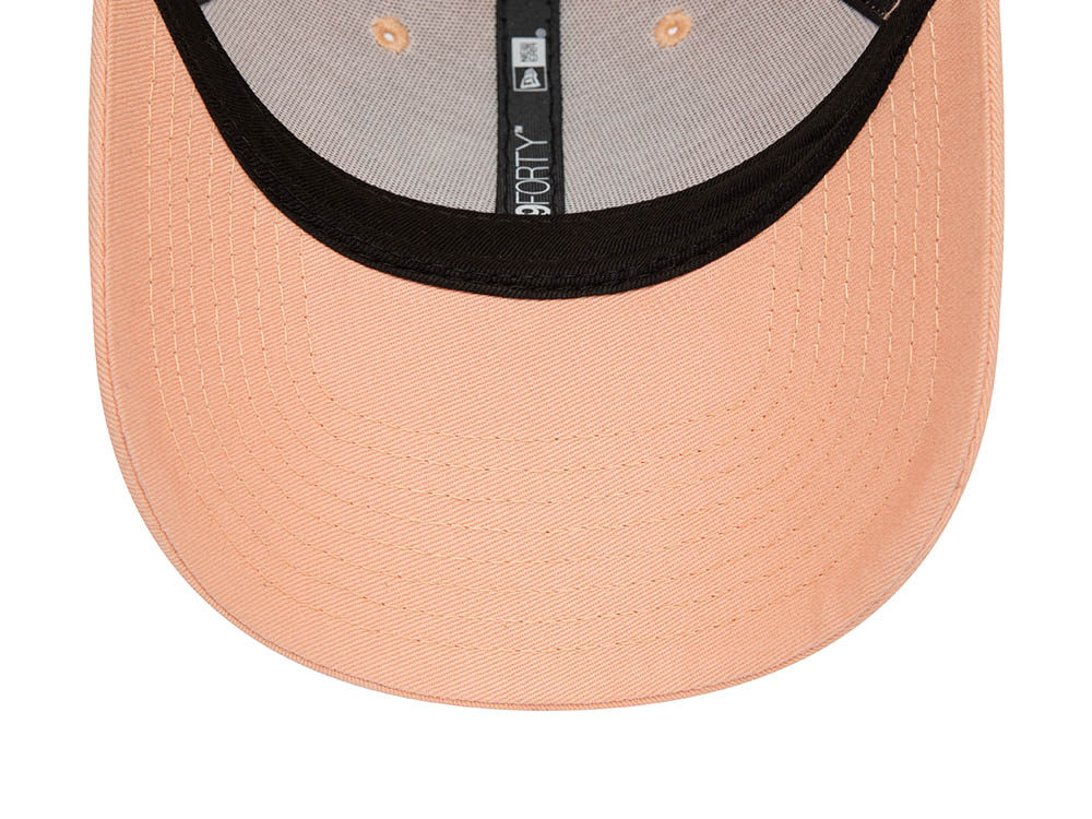 New Era AC Milan Pink Seasonal 9Forty Strapback Hat