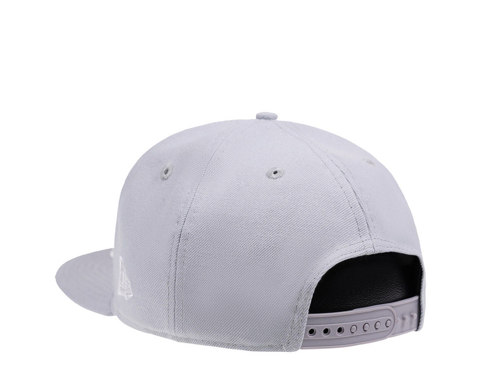 New Era NFL Shield Snow White Original Fit 9Fifty Snapback Hat