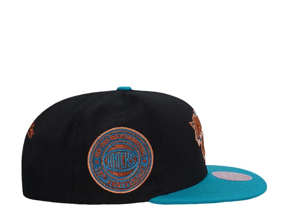 Mitchell & Ness New York Knicks 70th Anniversary Make Cents Black Two Tone Edition Snapback Hat