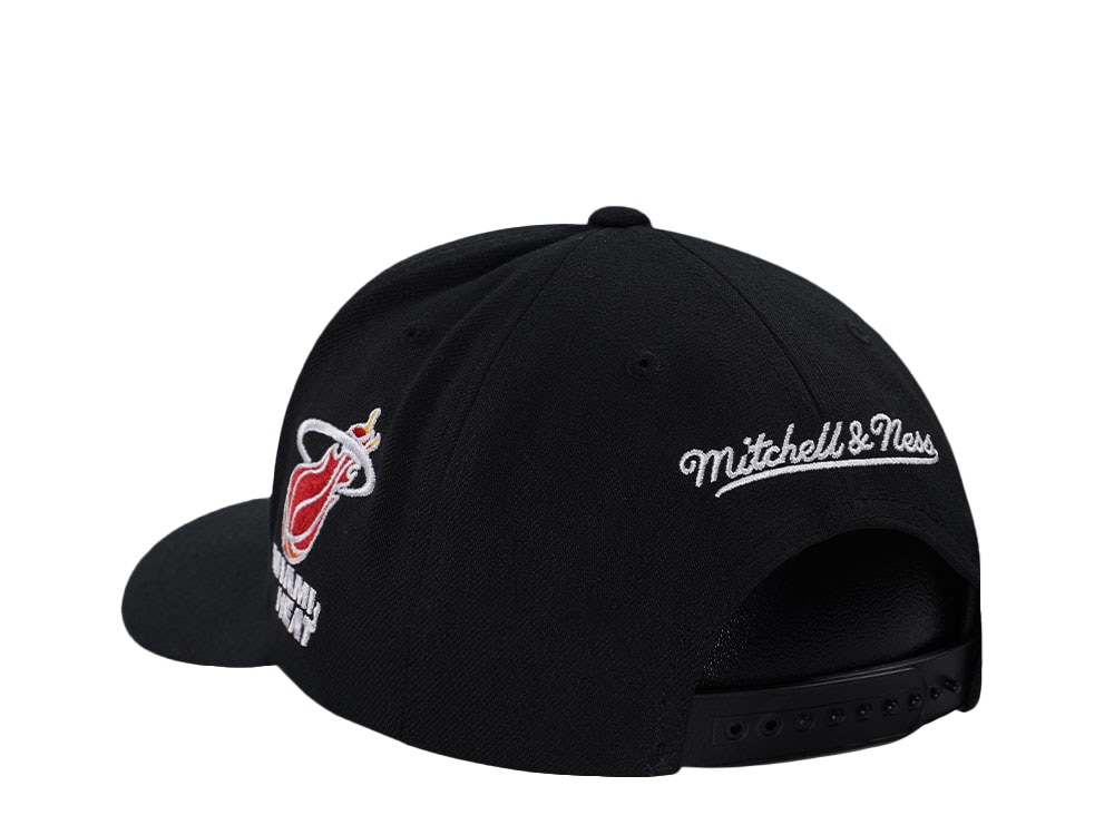 Mitchell & Ness Miami Heat Hardwood Classic Pro Crown Fit Black Snapback Hat
