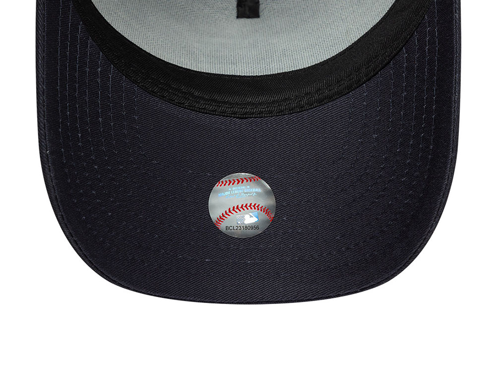 New Era New York Yankees League Essential Navy Prime Edition 9Forty A Frame Snapback Cap