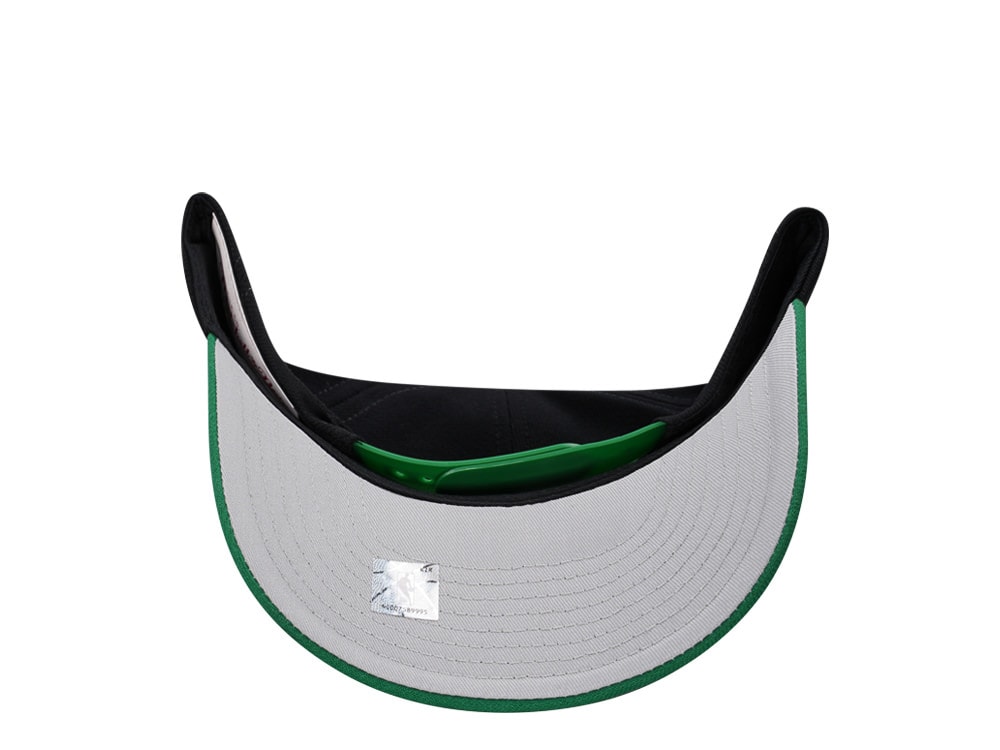 Mitchell & Ness Boston Celtics Classic Pro Crown Fit Snapback Hat
