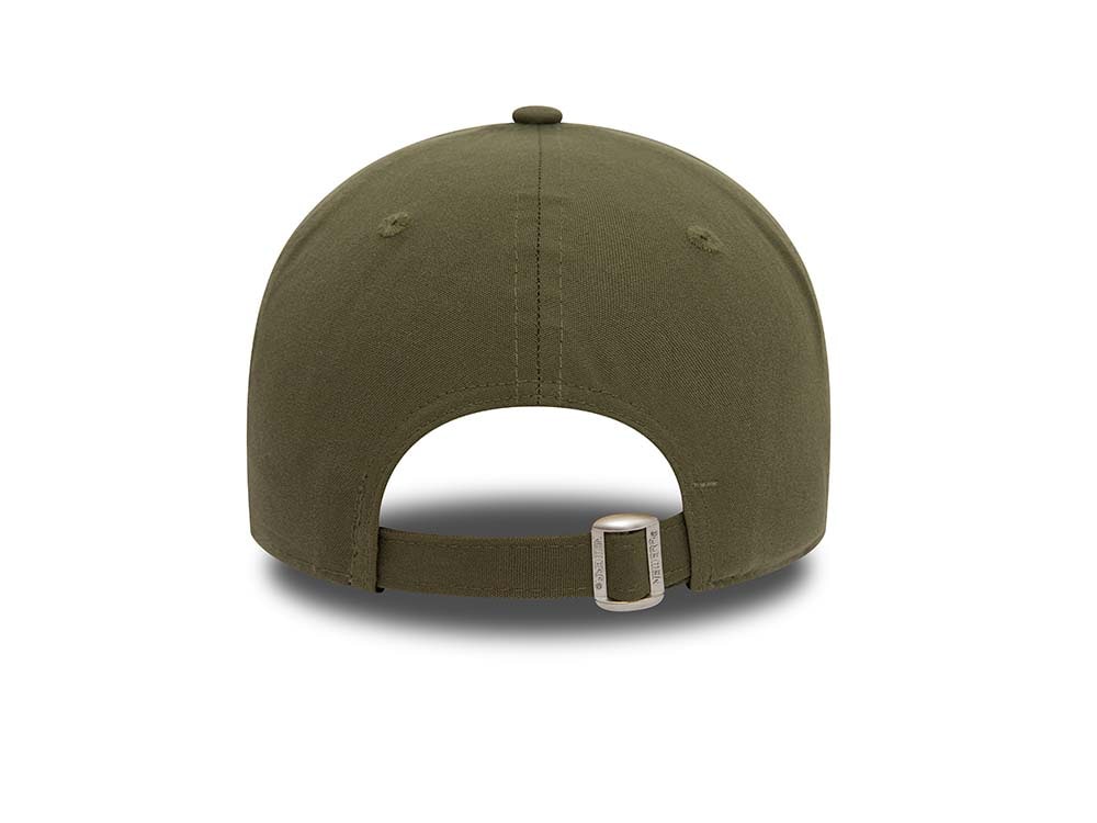 New Era Manchester United Seasonal Pop 9Forty Strapback Hat