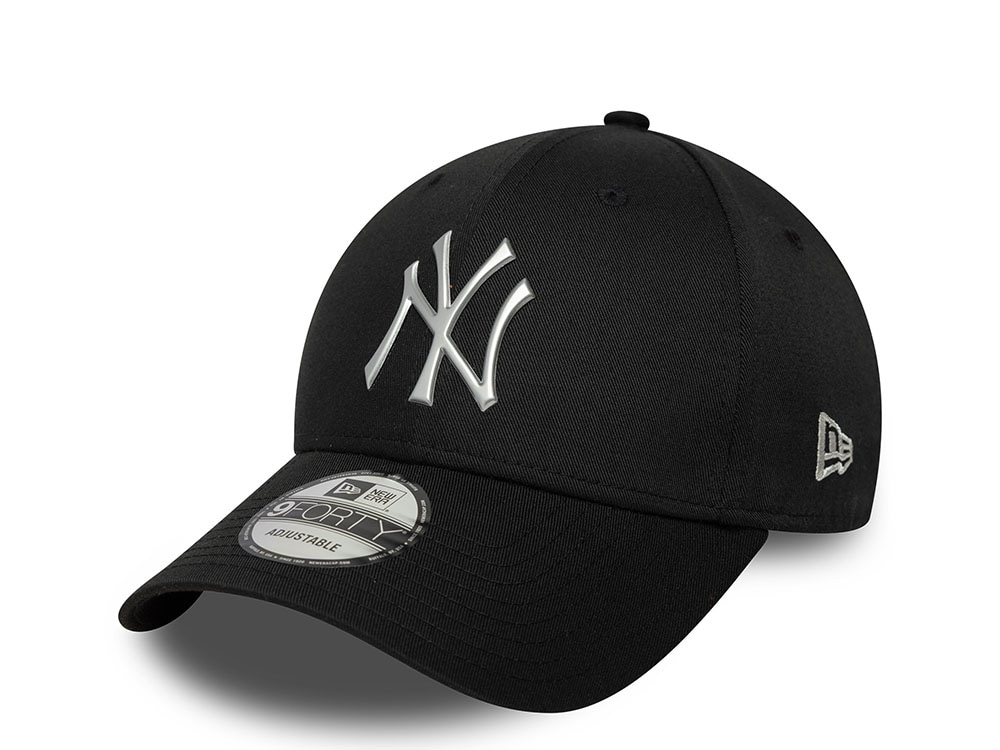 New Era New York Yankees Metallic Black  9Forty Snapback Cap