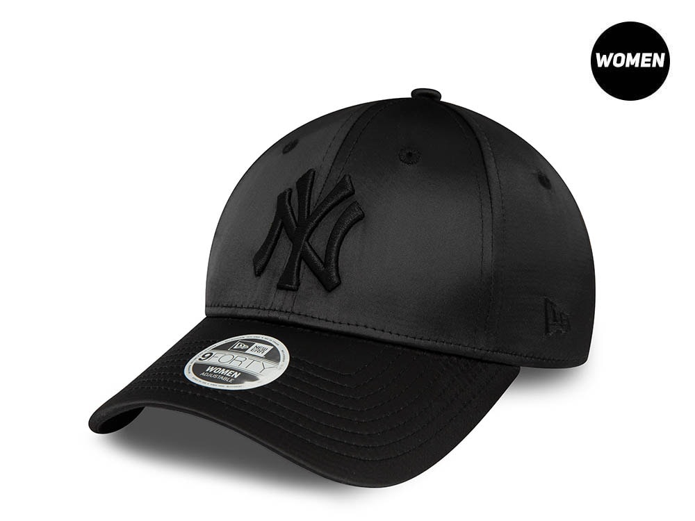 New Era New York Yankees Satin Black Womens 9Forty Strapback Hat