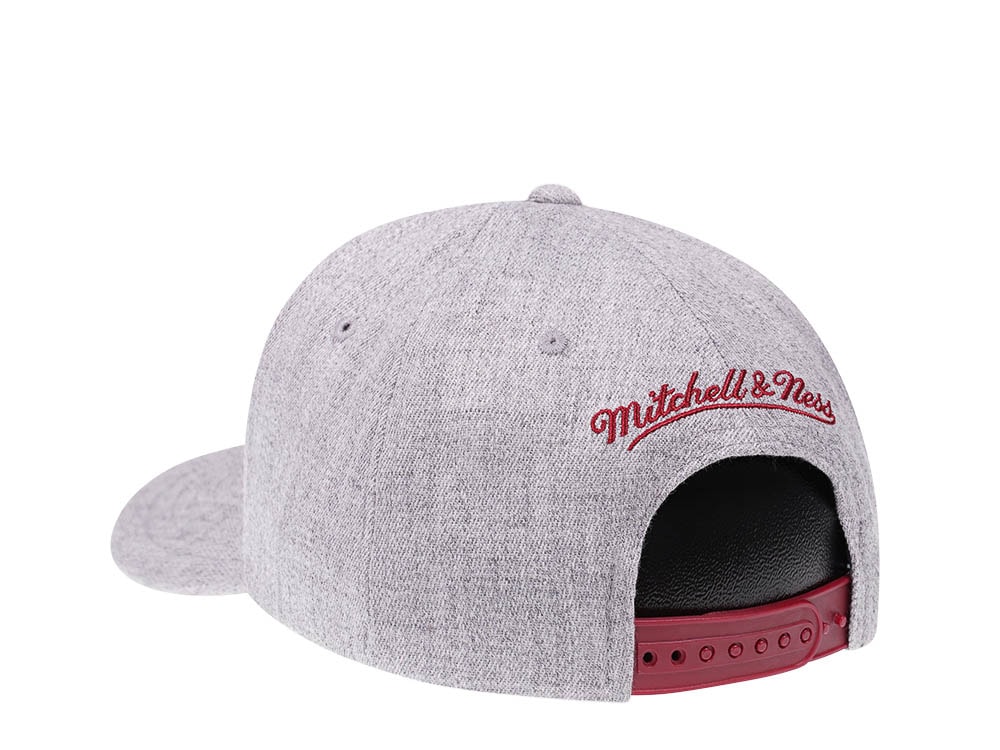 Mitchell & Ness Miami Heat Heather Gray Red Line Solid Flex Snapback Hat