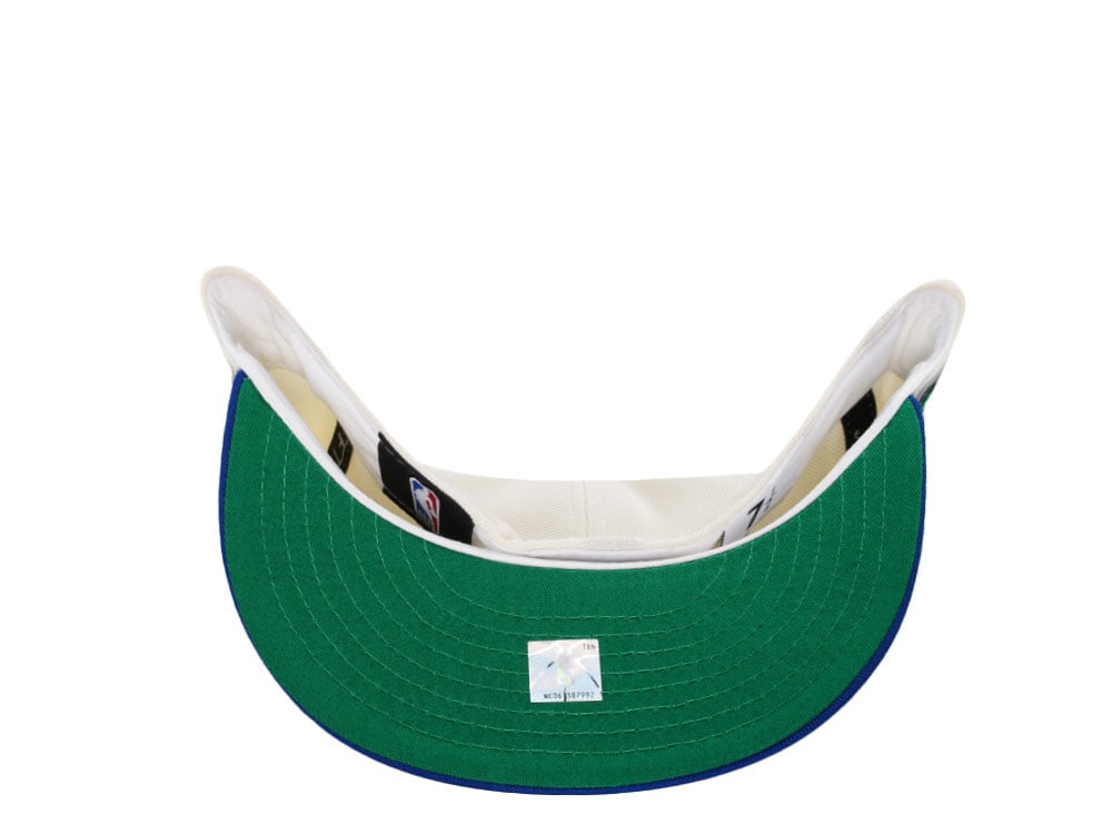 New Era Dallas Mavericks Chrome Metallic Green Two Tone Edition 59Fifty Fitted Hat