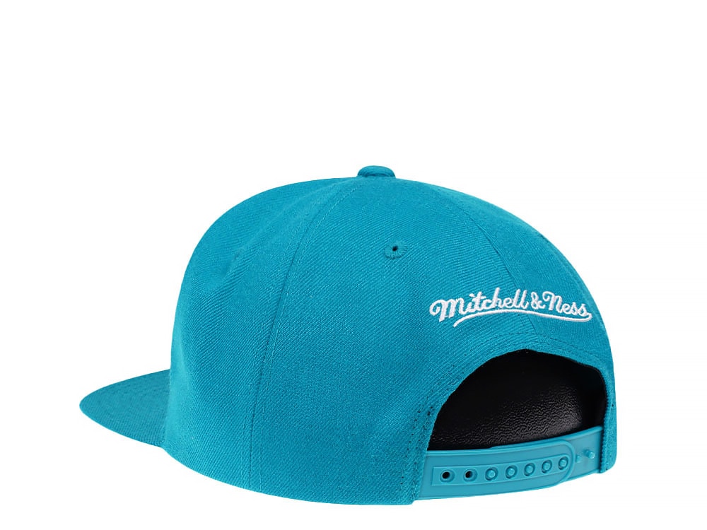 Mitchell & Ness Detroit Pistons Hardwood Classics Snapback Hat