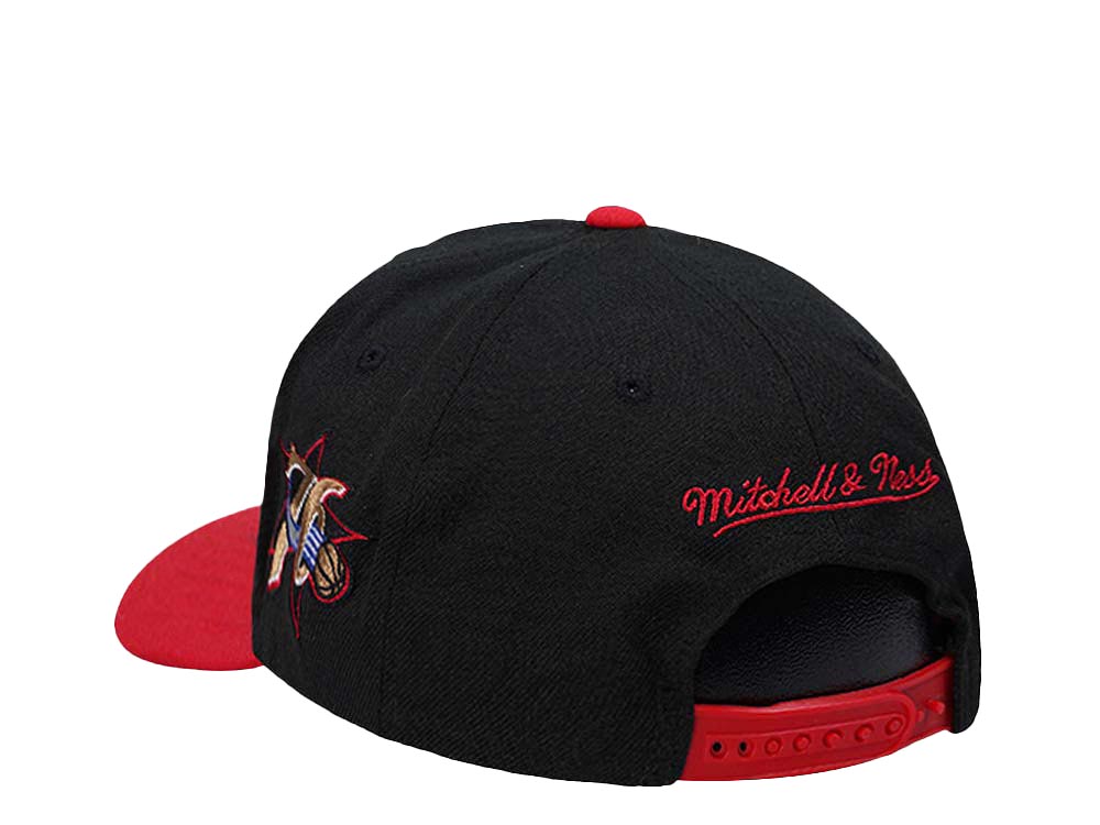 Mitchell & Ness Philadelphia 76ers Shredder Stretch Hardwood Classic Red Flex Snapback Hat