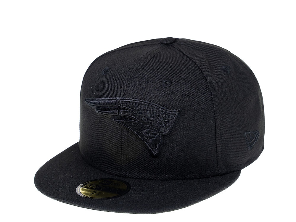 New Era New England Patriots Black on Black 59Fifty Fitted Hat