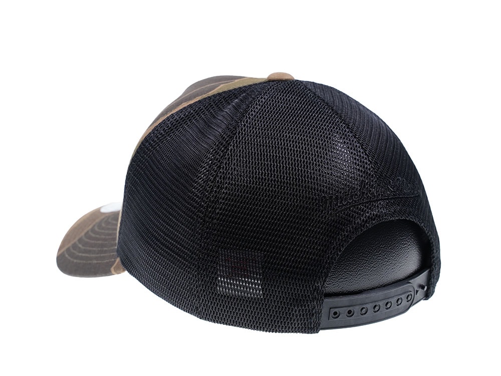 Mitchell & Ness Los Angeles Lakers Camo Trucker Hat