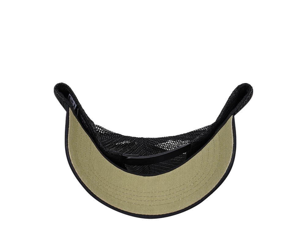 Capslab Looney Tunes Bunny Trucker Snapback Hat