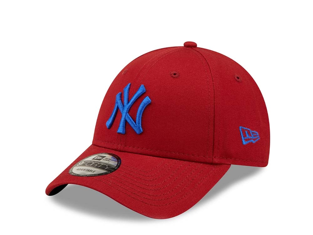 New Era New York Yankees Red Essential 9Forty Snapback Hat