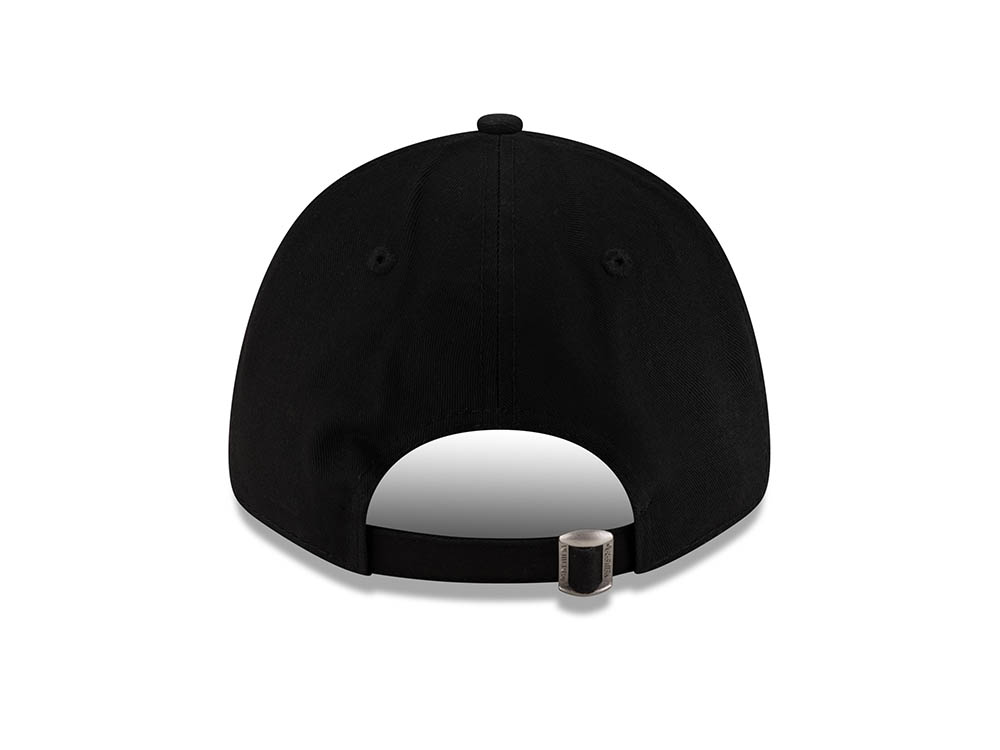 New Era Manchester United Black Devil 9Forty Strapback Hat