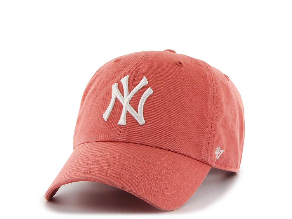 47Brand New York Yankees Clean Up Island Red Strapback Hat