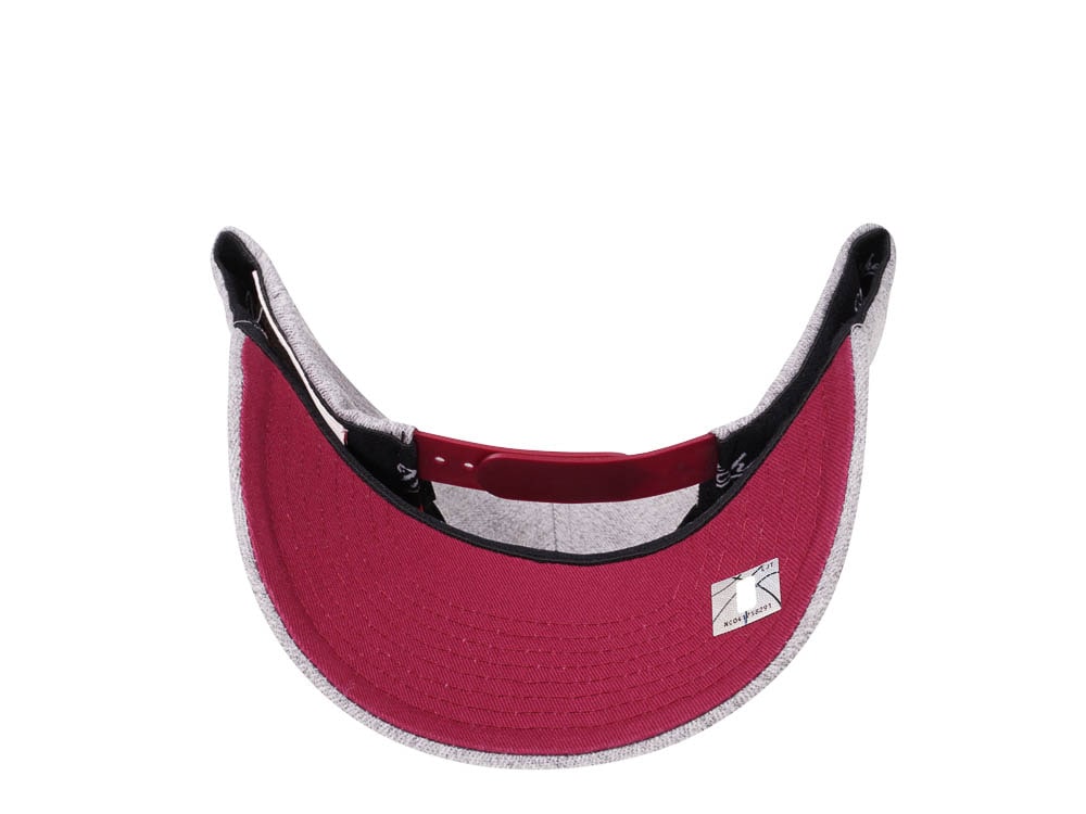 Mitchell & Ness Cleveland Cavaliers Heather Gray Red Line Solid Flex Snapback Hat