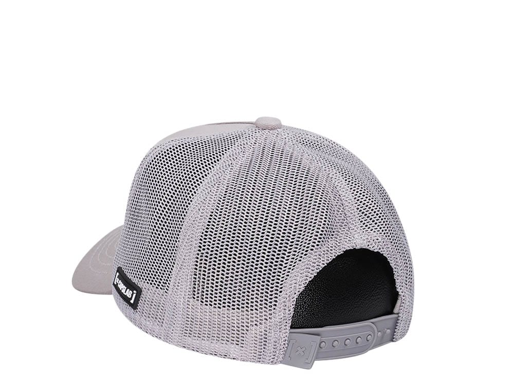 Capslab Looney Tunes Bugs Bunny Trucker Snapback Hat