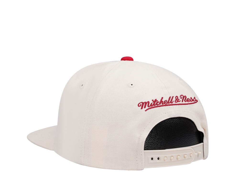 Mitchell & Ness Philadelphia 76ers Reframe Retro Off White Snapback Hat