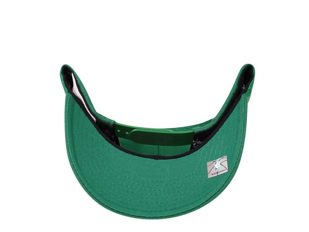 Mitchell & Ness Boston Celtics Team Ground Red Line Solid Flex Green Snapback Hat