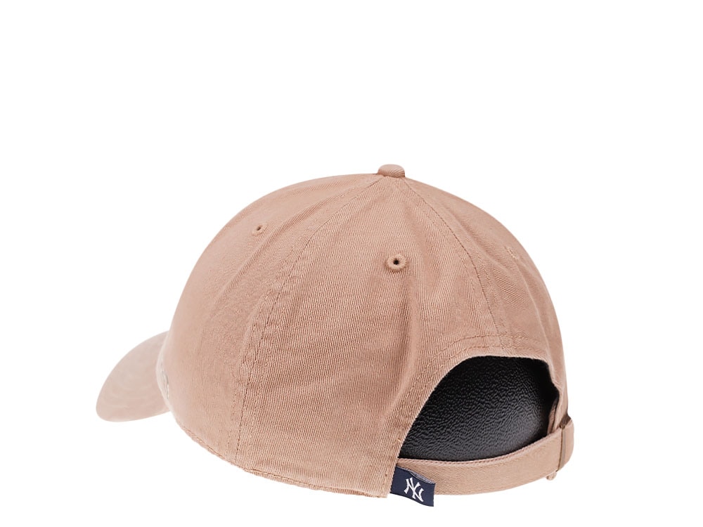 47brand New York Yankees Classic Curved Edition Strapback Hat