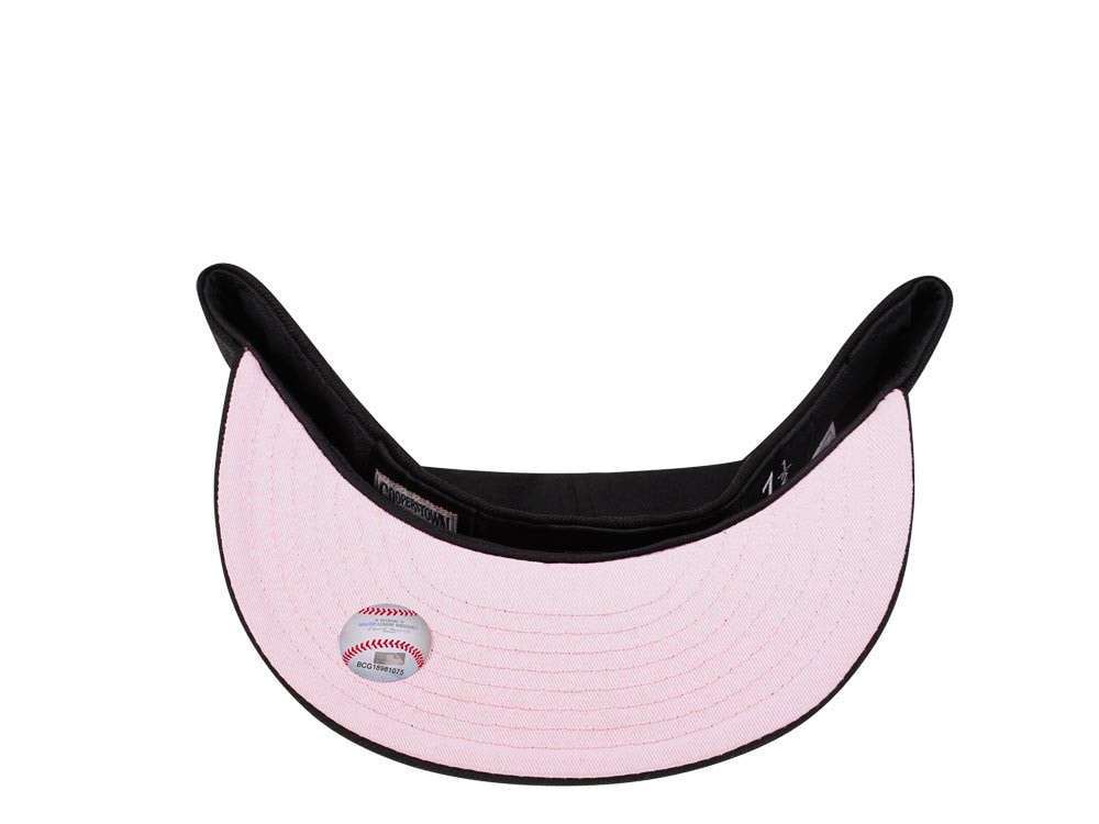New Era Montreal Expos 35th Anniversary Black and Pink Edition 59Fifty Fitted Hat