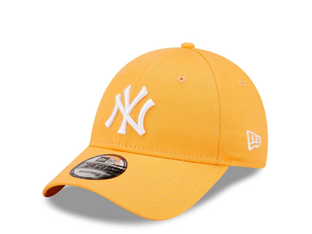 New Era New York Yankees League Essential Orange 9Forty Strapback Hat